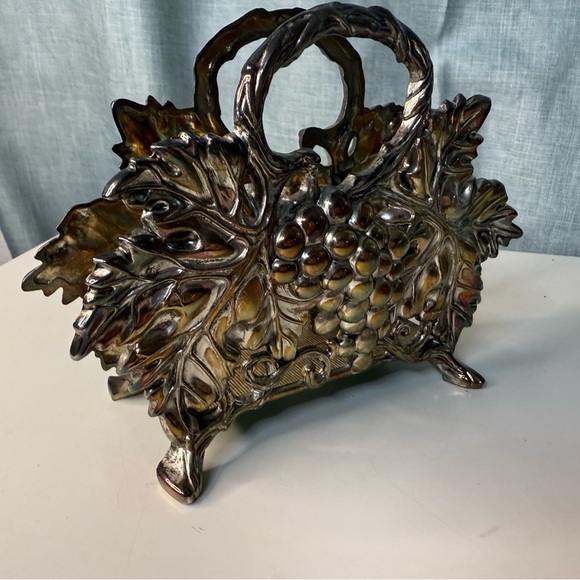 Silver Kitchen Linen Napkin Holder with Intricate Design - Picture 6 of 9